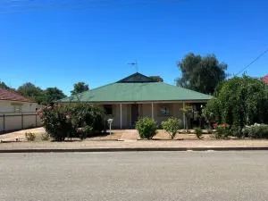North Parade Accommodation - Orroroo