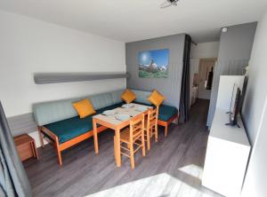 Appartements Studio 4 personnes Sud renove - pied des pistes : photos des chambres