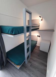 Appartements Studio 4 personnes Sud renove - pied des pistes : photos des chambres
