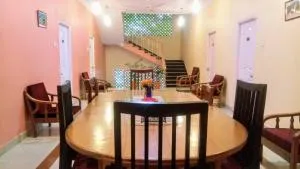 Gunrock Manor - Trimulgherry