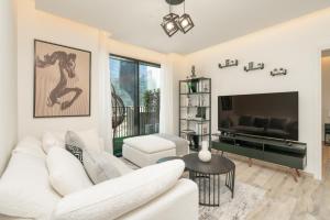 Perfect Location and Great Amenities