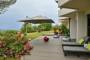 Villas Superbe villa avec piscine interieure, sauna, jacuzzi et salle de sport : photos des chambres