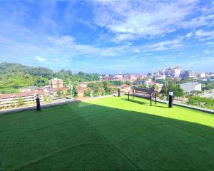 DLuna Homestay Seaview I Sunrise View With Swimming Pool