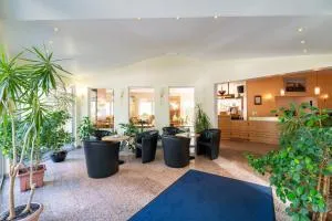 Airport Business Hotel Köln - Köln