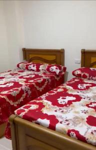 شاليه ٣ غرف وصالة بقرية اكوا فيو الساحل الشمالي