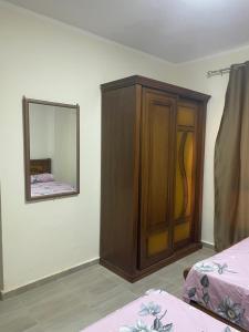 شاليه ٣ غرف وصالة بقرية اكوا فيو الساحل الشمالي