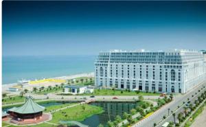 Watching The Sea Apartment