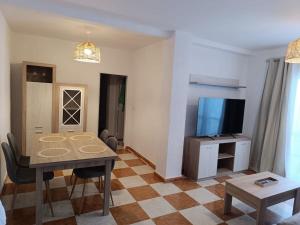 Apartamento amplio con terraza