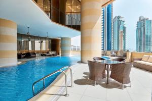Best Plaza West Bay Hotel
