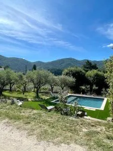 Le Maëlia gîte 5 étoiles - Aubres