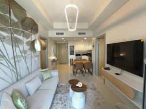 Upgraded Downtown Dubai 2 BD