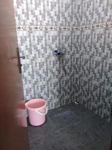 avenu adardar bloc 5 lfarah agadir