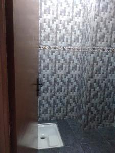 avenu adardar bloc 5 lfarah agadir