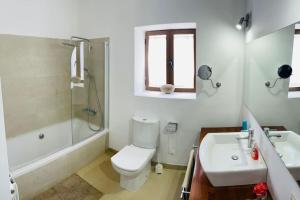 Stunning country villa with Panoramic mountain views