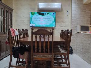 Doqi apartment 3 rooms 2 bathroom WiFi near Nile