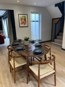 13 barley view luxury property