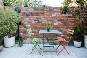 Cute 1 bed Townhouse in Jericho