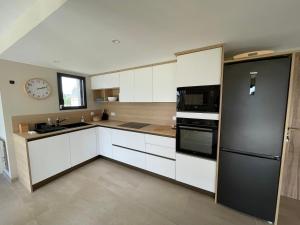 Villas Ker est, Surf House, plage de Pors Carn a pieds : photos des chambres