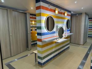 Busy Bees Lodge - Free Hoburne Passes