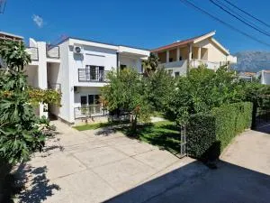 Casa R Apartments - Željeznica