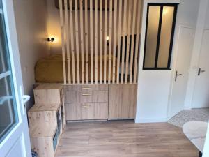 Studio à 100 m de la plage PIQUOT 44