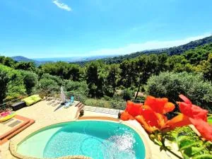 Maison Provençale sur Collines de Nice avec Piscine et vue mer - 孔特
