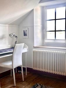 Zurich near the lake single room in historical house shared Bathroom