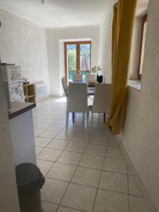 logement appartement dansMaison de pays