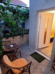 Blue Horizon Apartments