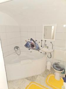 Blue Horizon Apartments