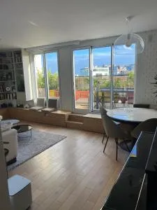 Magnifique appartement Terrasse Paris - Сен-Манде