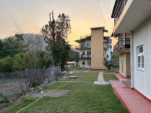 Shanti Retreat