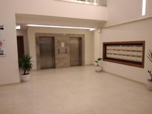 Un Ap haut standings richement meublé