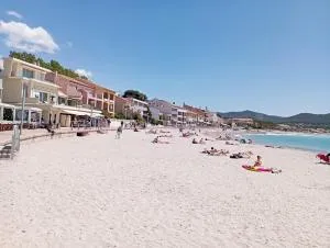 Bel appartement bord de mer à St Cyr Sur Mer - Les Lecques