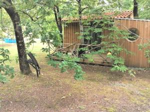 Appartements JOLIE CABANE BOIS SOUS LES CHENES Hourtin bourg : photos des chambres