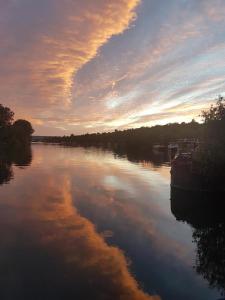 Péniche sur la Seine