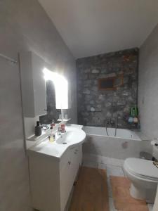 Terra Mani stone rental apartments