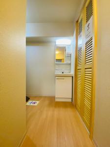3 minutes on foot from Dotonbori East Entrance 5 minutes on foot from Shinsaibashi area traditional Japanese-style room