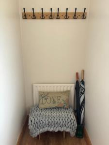 Teach Elle Cottage F94V2W2