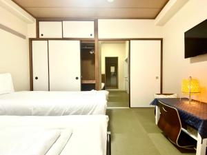3 minutes on foot from Dotonbori East Entrance 5 minutes on foot from Shinsaibashi area traditional Japanese-style room