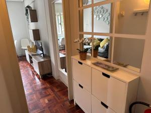 Bonito piso con garaje cerca de las playas