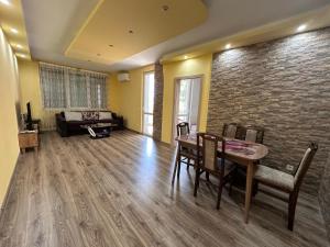 Charming Apartment with Balcony