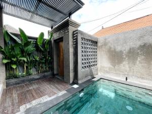 Man Cave industrial loft at central Berawa NEW