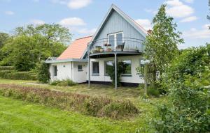 Three-Bedroom Apartment In Broager