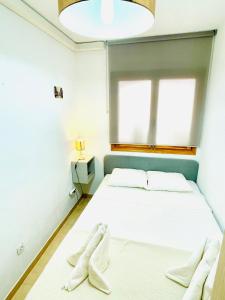 2 BR Beautiful apartment 300m from beach with pool!