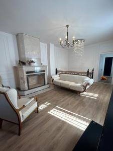 Elegant French Penthouse in Old Tbilisi