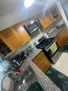 Apartamento completo con jacuzzi y gazebo