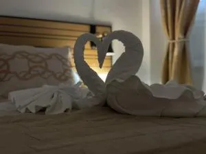 SWEET HOME ALEGRIA-MASCOTAs - Vista Hermosa