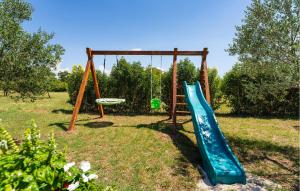 Stunning Home In Donji Kasic