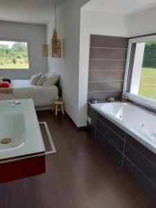 Villa MINA avec piscine privée proche mer